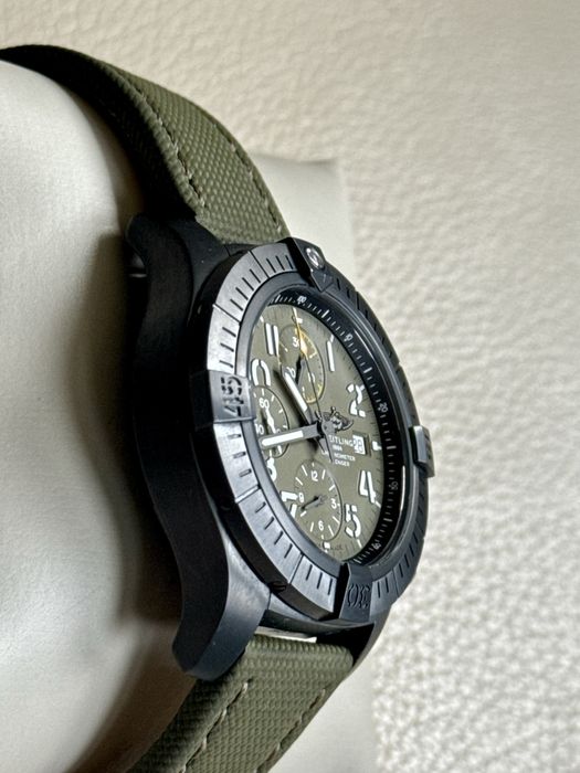 Breitling Avenger Chronograph 45 Night Mission