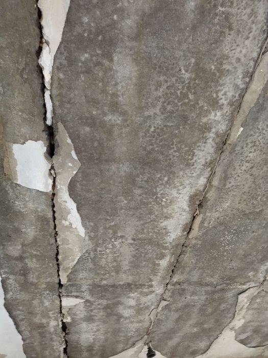 Продається будівля на розбір +380669774000 вайбер