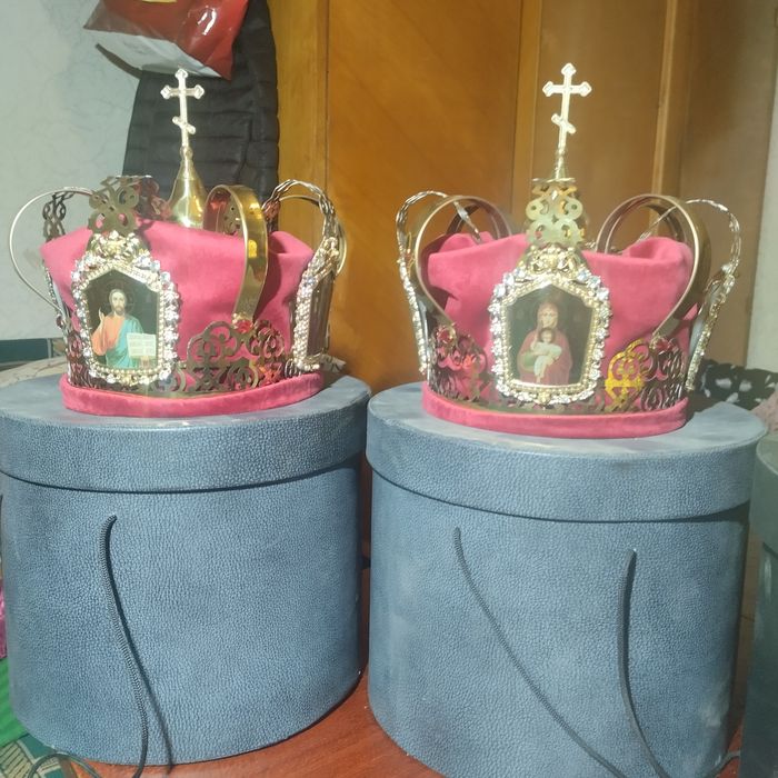 Корони Вінчальні