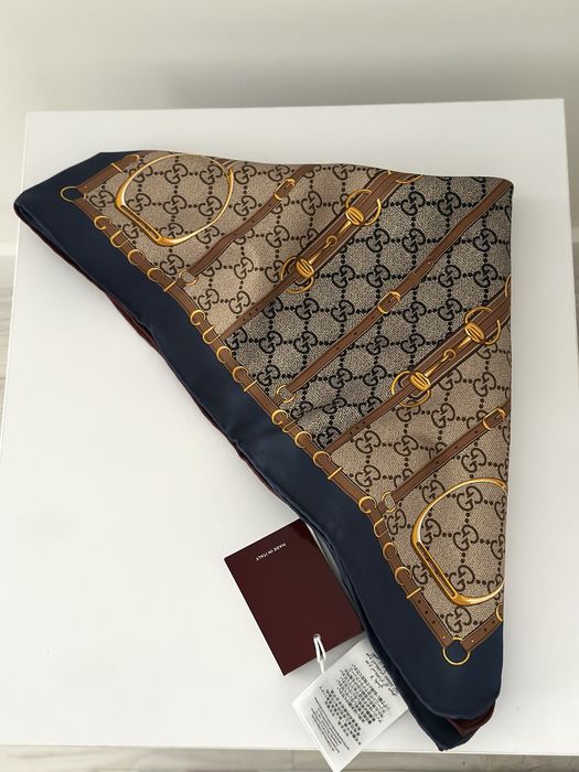 Шовковий шарф Gucci