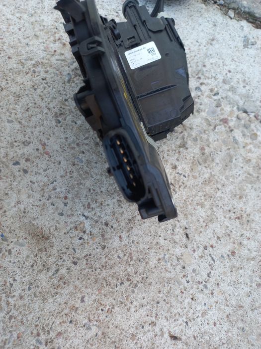 Zamek drzwi lewy przód przedni jaguar e pace x540 6+6 pin