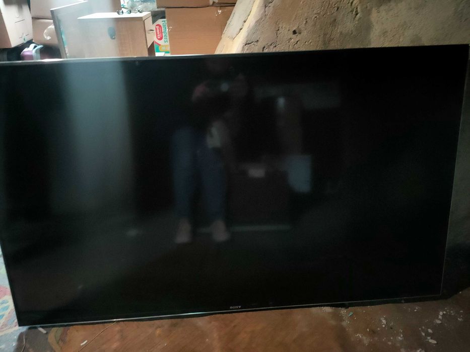 Telewizor Sony uszkodzony