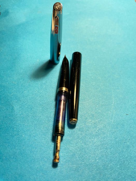 Caneta antiga de aparo