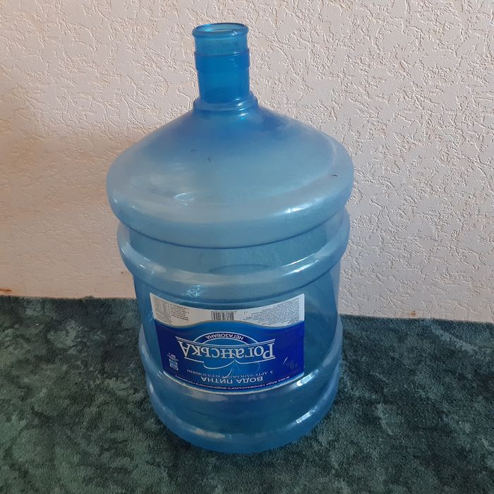 Бутылка для воды для дачи