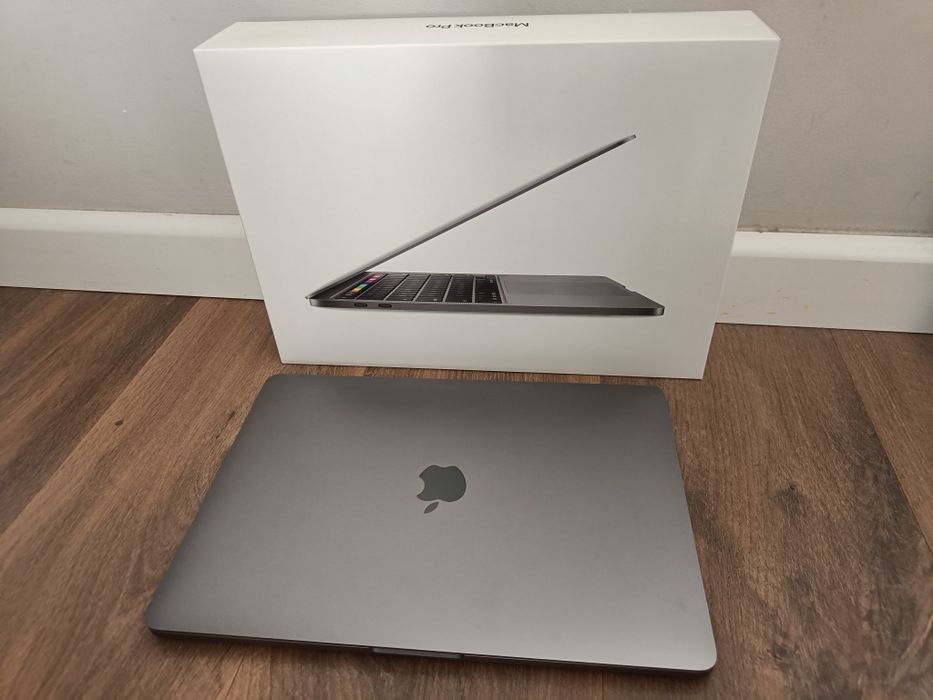 Apple MacBook Pro 13 Touch Bar 2020
