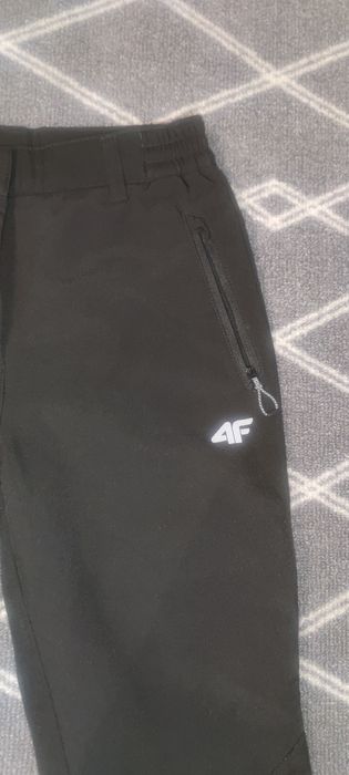 Spodnie Softshell trekkingowe 4 f rozmiar 140