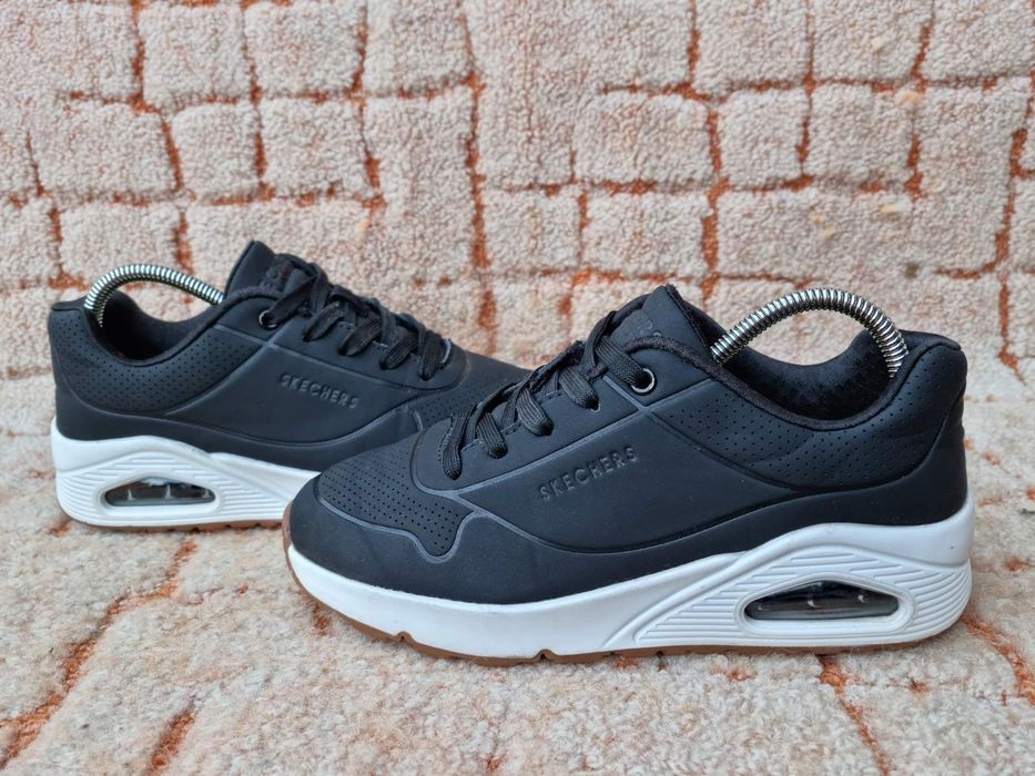 Кроссовки Skechers