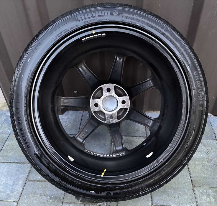 Prawdziwy rarytas alu 17 cali 4 x 100 UNIKATOWE  niemieckie RIAL opony