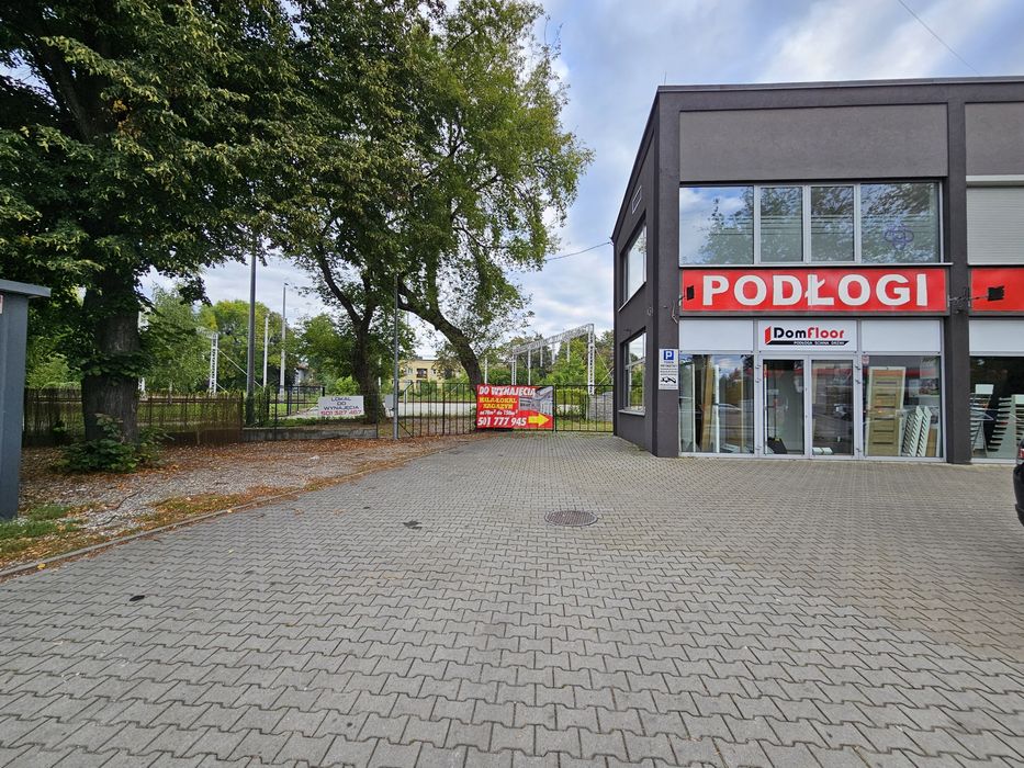 Lokal przy centrum w znanym budynku