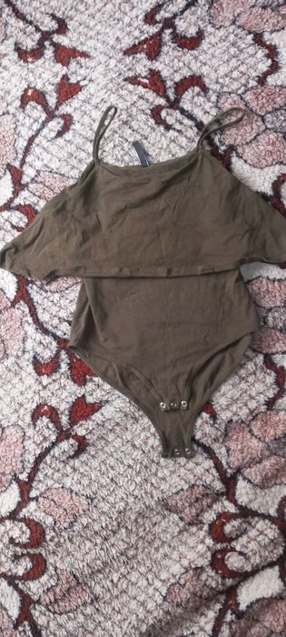 Brązowe body na ramiączkach