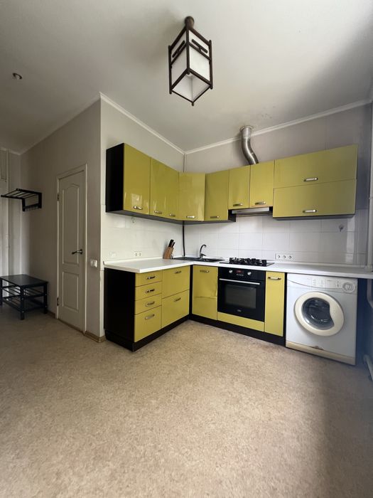 Продам 1к.кв метро ХТЗ