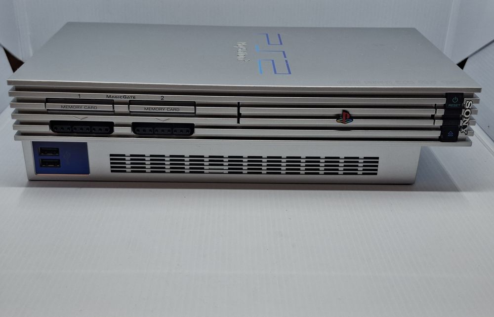 Konsola PS2 srebrna PlayStation 2 fat