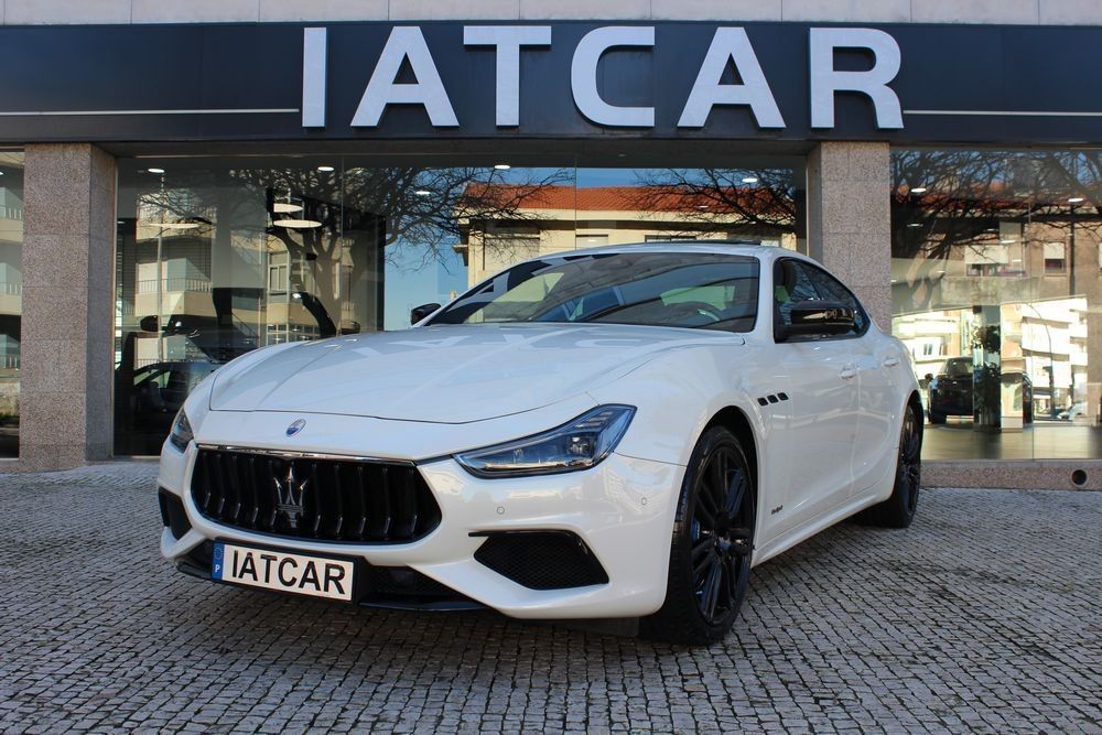 Maserati Ghibli GT Hybrid