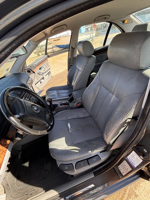 Vendo carro Bmw 520i — photo 3
