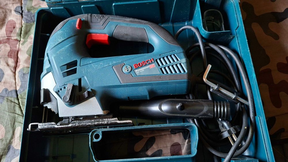 Wyrzynarka Bosch GST 90BE