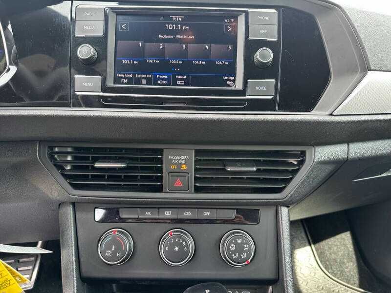 2023 Volkswagen Jetta Sport