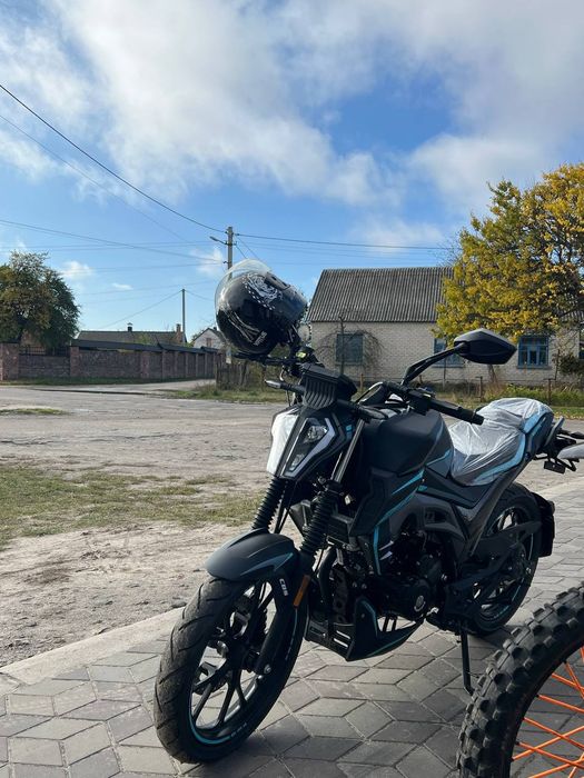 Продам Mustang CT 200