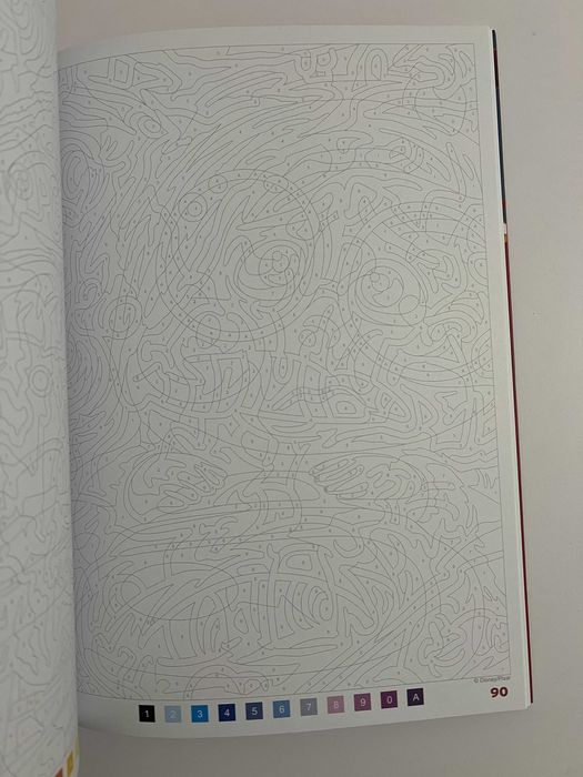 Розмальовка Дісней по номерам оригінал польське видання Pory roku