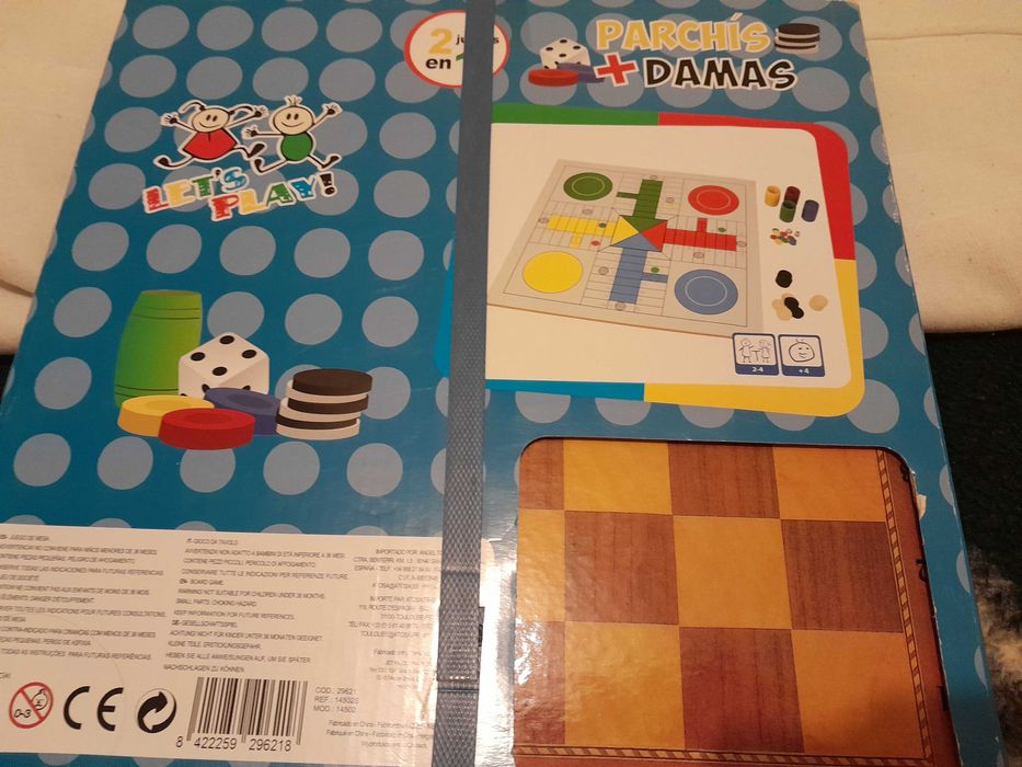 Jogos de tabuleiro, 2 em 1 Novo