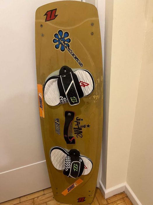 Prancha de Kitesurf Fanatic – Com Fixações para os Pés