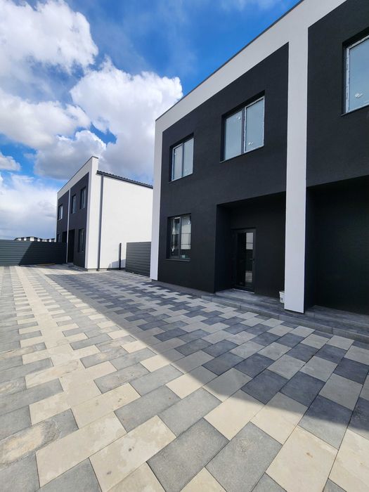 Вітаю. Продам Будинок, 110 м2, 2,8 сотки, Білогородка.
