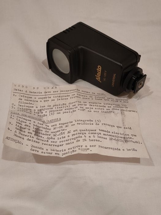 Flash para adaptar em máquina fotográfica ou de filmar