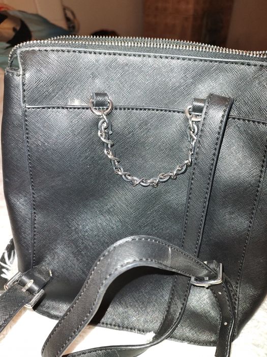 Guess czarny plecak damski