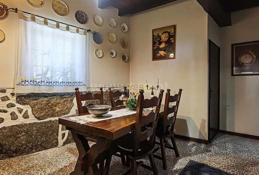 Casa mais uma quintinha