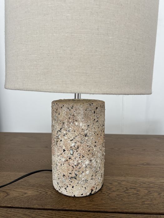 Candeeiro de mesa area