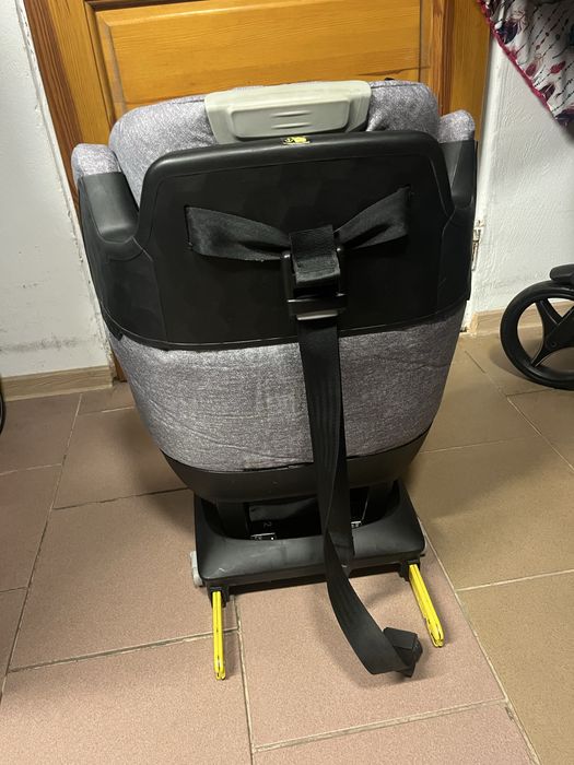 Fotelik Maxi Cosi Titan Pro 9-36 kg w Bdb stanie
