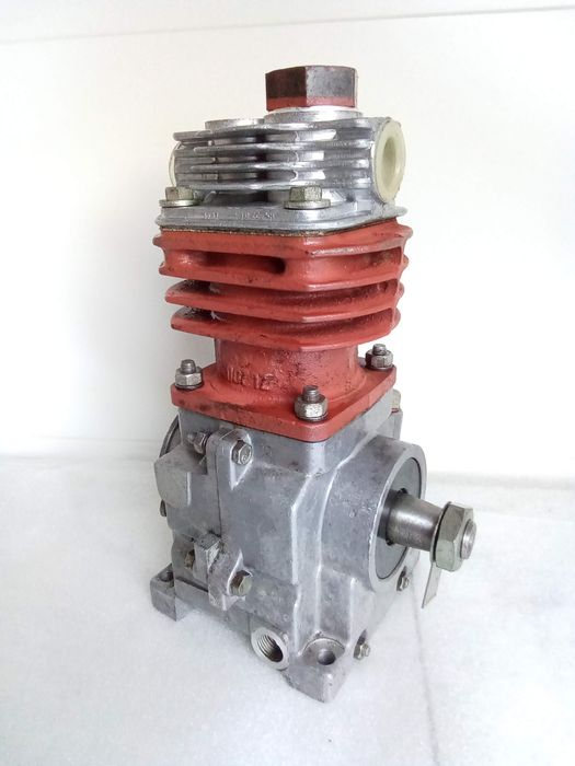 Sprężarka powietrza hs kompresor ursus C-360 3p Perkinsa Nowa