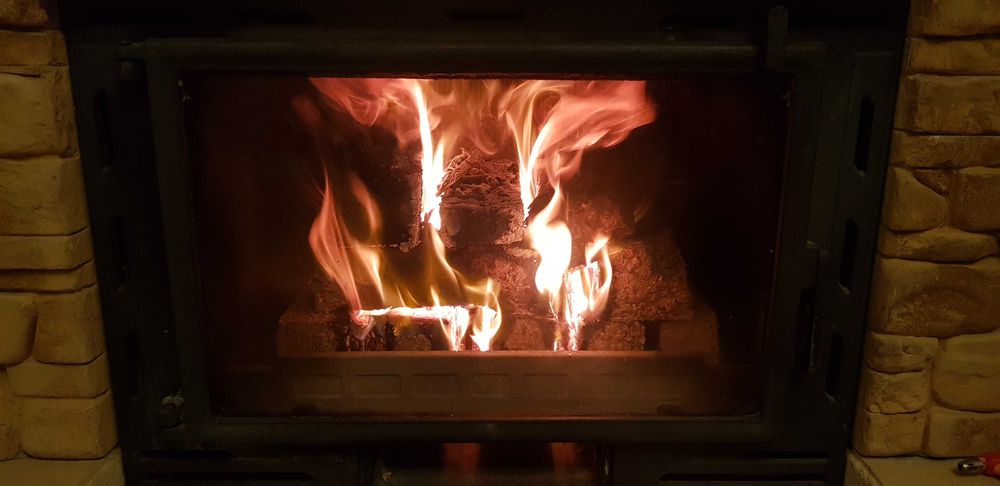 Rozpałka,brykiet z makulatury i trocin