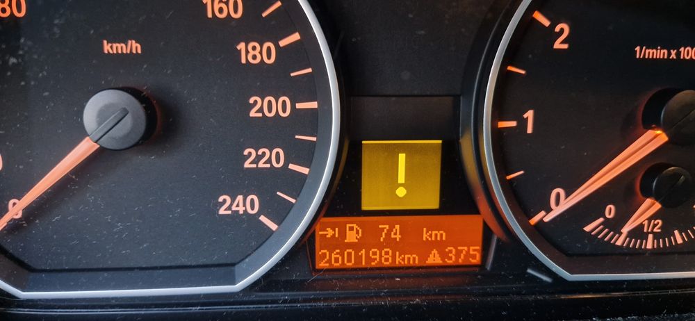 Sprzedam lub zamienię na zabytkowy motocykl.