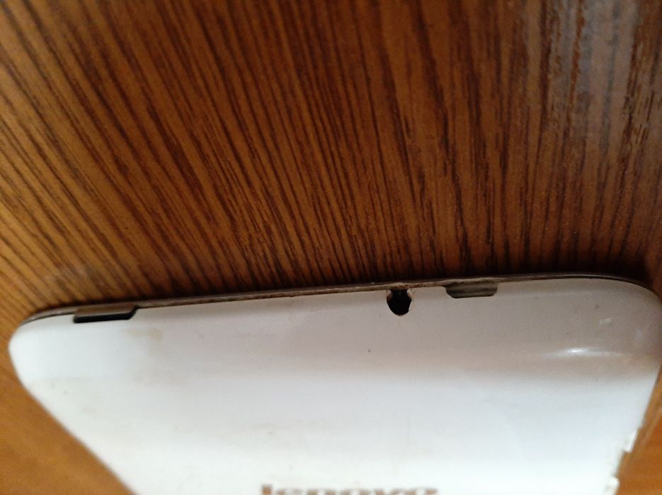 Планшет Lenovo 7cm