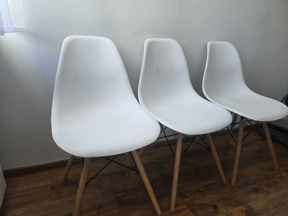 Komplet krzeseł  do sprzedania