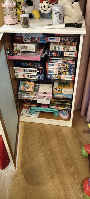 Móvel de porta em vidro