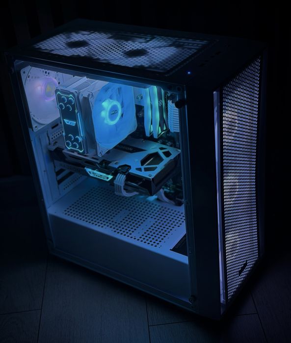 PC - Komputer do gier - Ryzen 5600X, RX 6600 XT, SSD, 700W, 16 GB RAM!