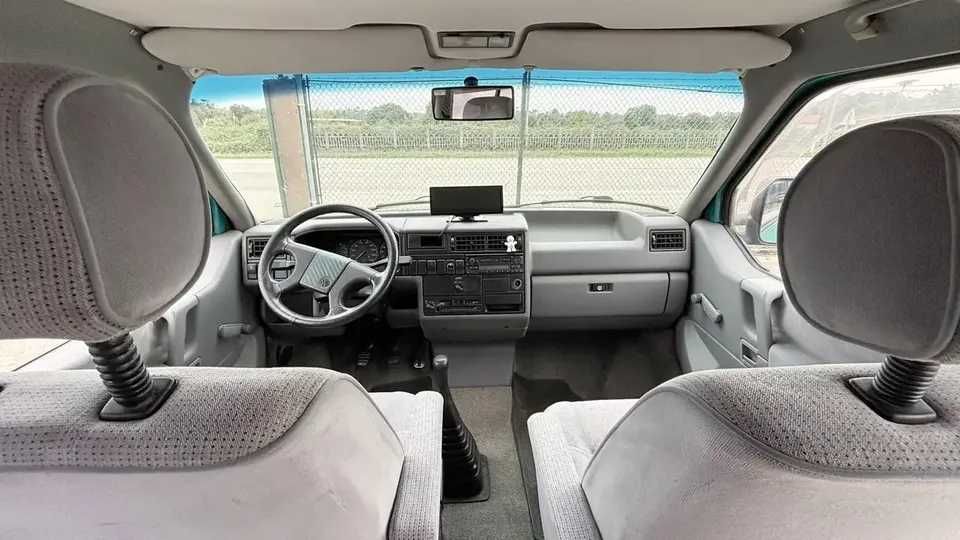 Autocaravana VW T4 Karmann Karuso