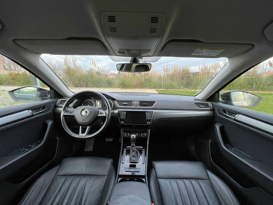 Skoda Superb Break 2.0 TDI DSG Nacional Full Extras