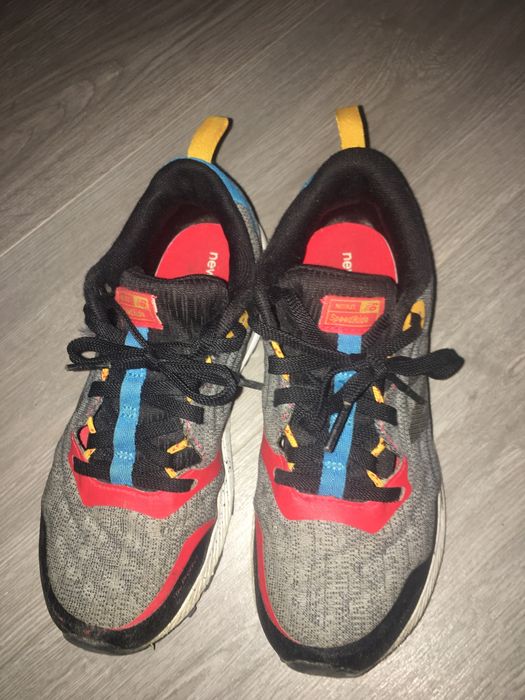 Ténis New Balance crianca