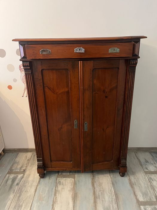 bieliźniarka eklektyczna szafka Antyk