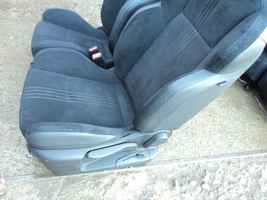 Renault Рено Меган 4 GT рекаро ковші шкіра алькантара сидіння мерс vw