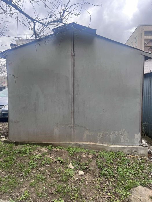 Продам срочно гараж