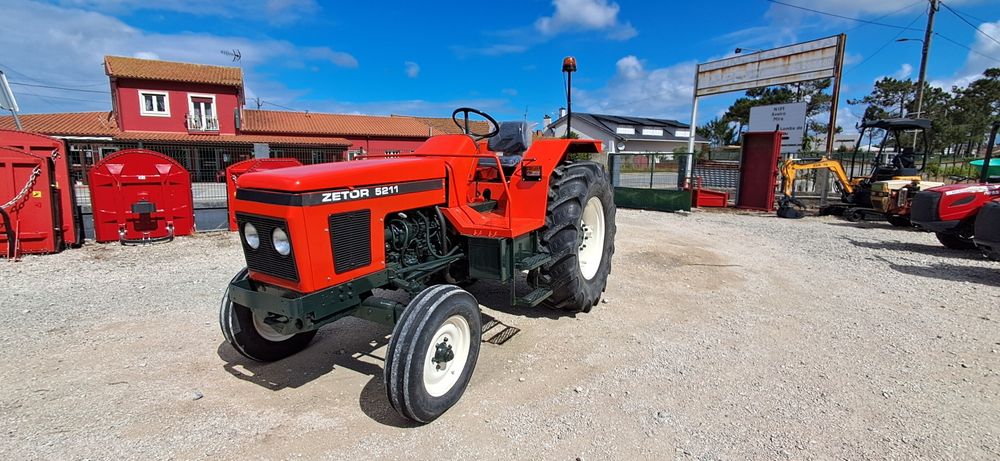 Tractor/Trator Zetor 5211