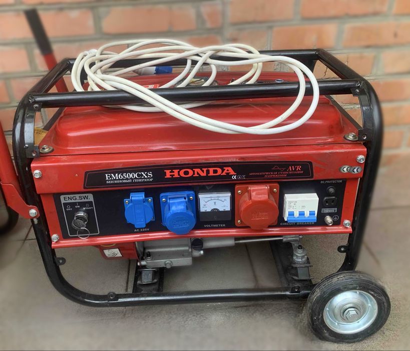 генератор Honda EM6500CXS. бензиновий