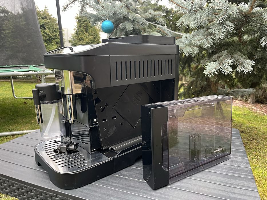 Кавомашина Delonghi Magnifica Evo гарантія