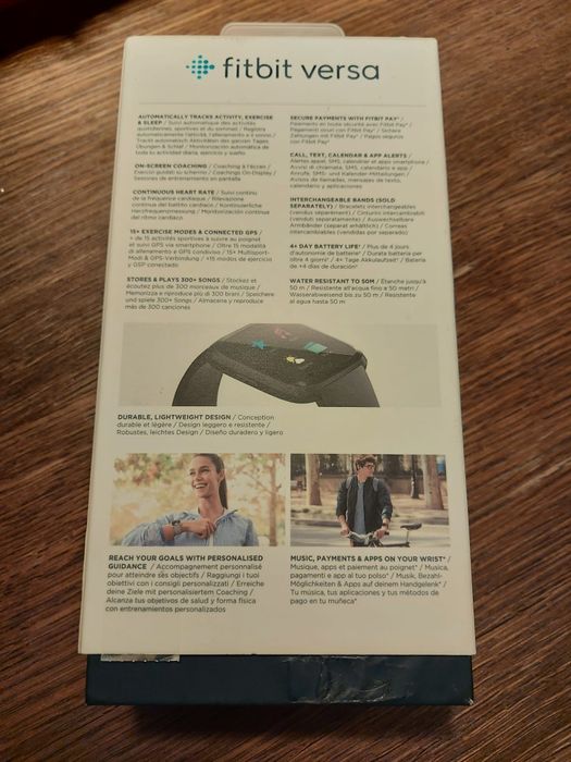 Fitbit versa fb505 gmbk eu