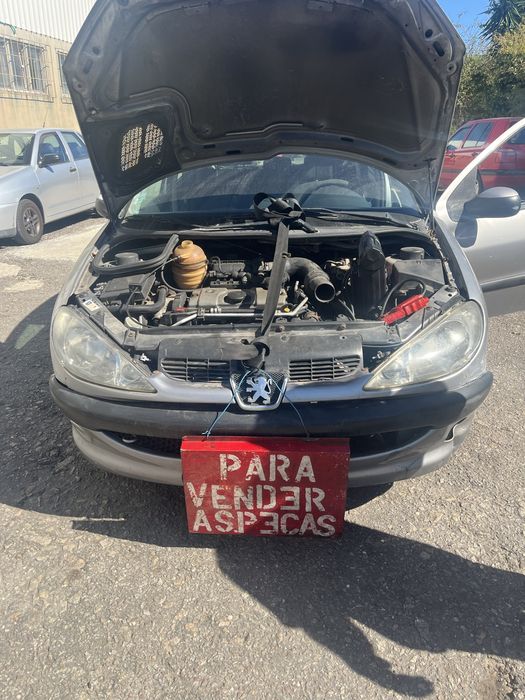 Peugeot 206 1.2 Gasolina Ano 2003