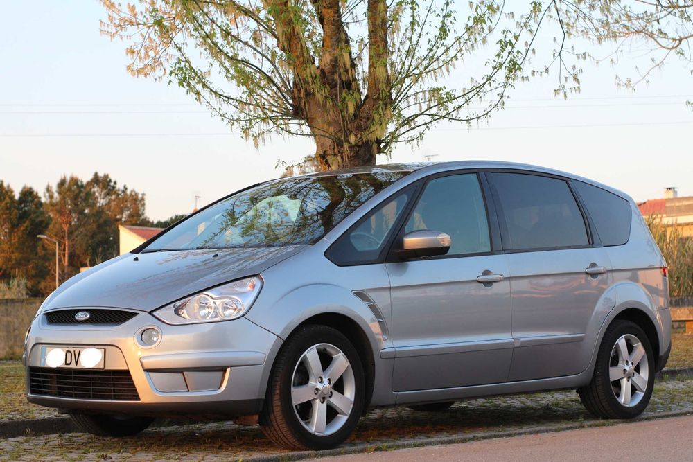 Ford S-Max Só 140Mil IUC Antigo 7Lug