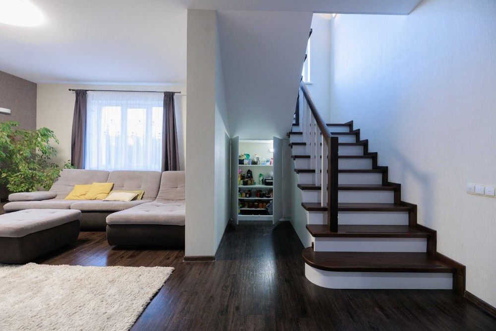 Продаж будинку в с.Хотів 250 кв.м. 10 соток.Чабани.